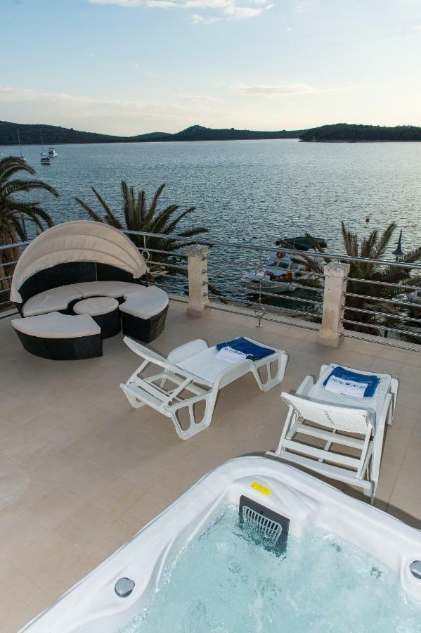 Apartments Cezar Rogoznica  Luaran gambar