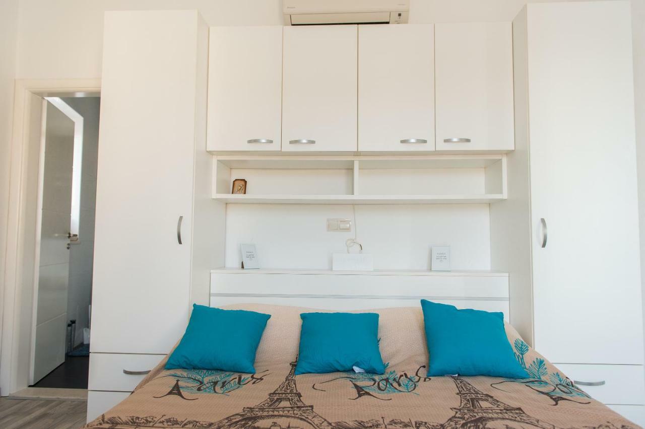 Apartments Cezar Rogoznica  Luaran gambar